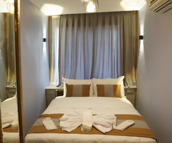 Taksim Maria Hotel *